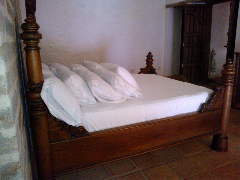 Hotel Santa Barbara Colonial - Санта-Фе-де-Антіокія Номер фото