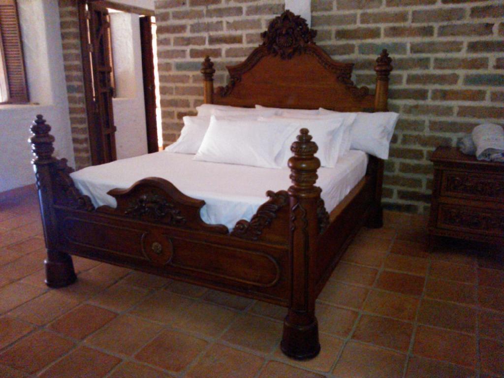 Hotel Santa Barbara Colonial - Санта-Фе-де-Антіокія Номер фото