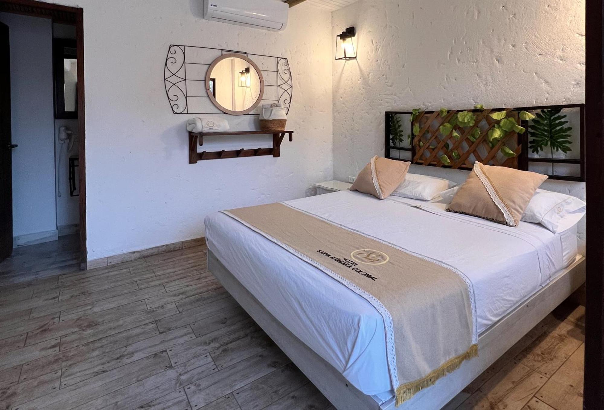 Hotel Santa Barbara Colonial - Санта-Фе-де-Антіокія Екстер'єр фото